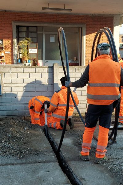 Scavi stradali e canalizzazioni per impianti di telecomunicazioni a Brescia